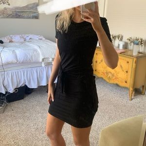Aritzia Wilfred Free Sports Dress